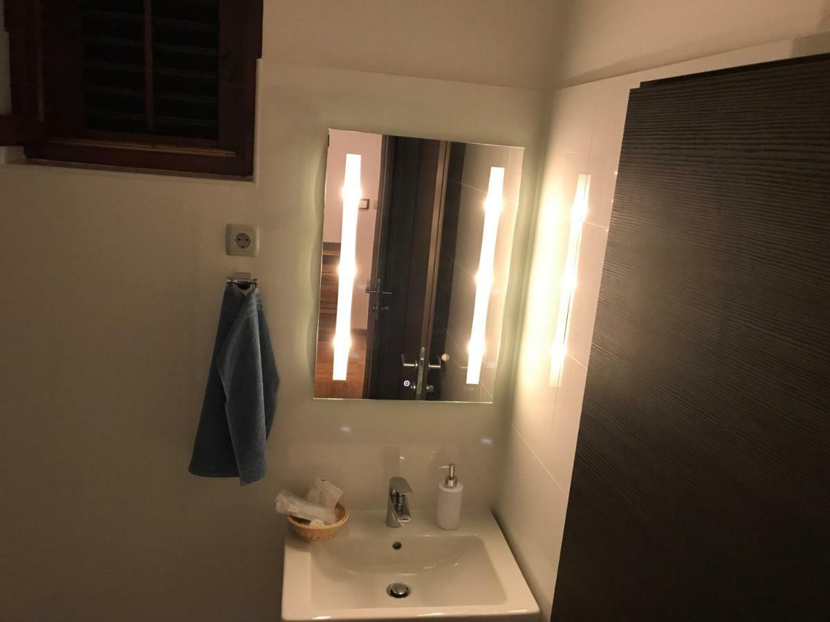 Apartment Petiva House *